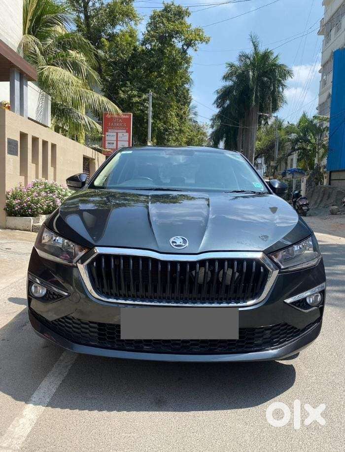 Skoda Slavia 1.0 Ambition Tsi At, 2023, Petrol