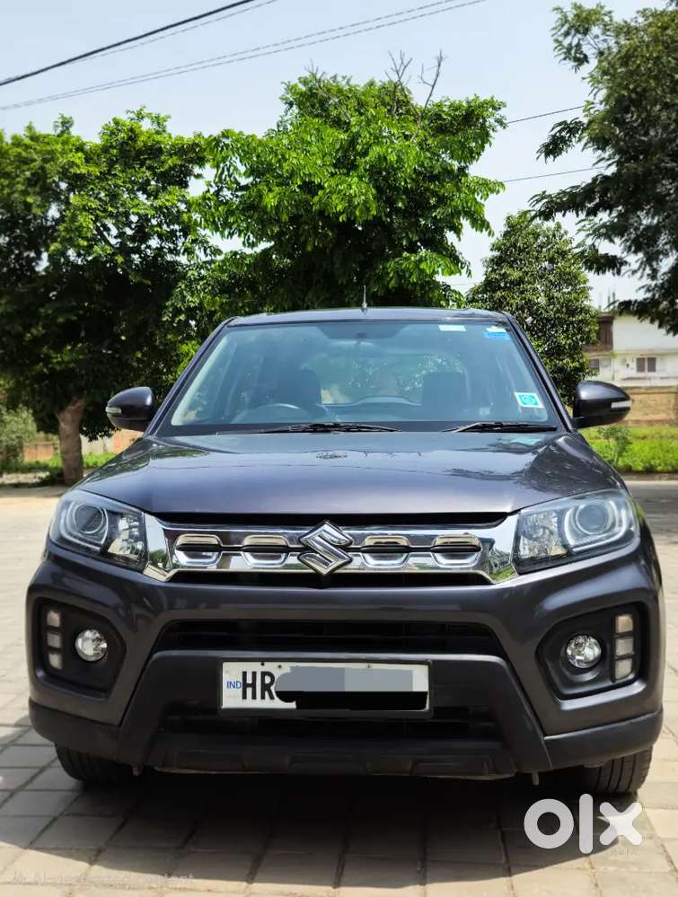 2022 Brezza ,petrol,1st Ownr,all Orignal,lxi(0)