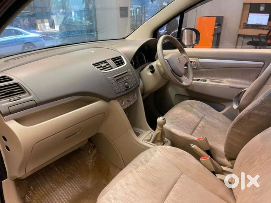 Maruti Suzuki Ertiga Vxi Abs Bs Iv, 2013, Petrol