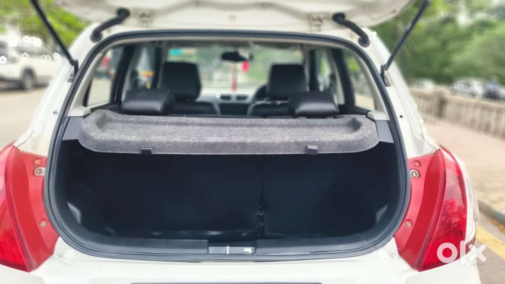 Maruti Suzuki Swift Vxi, 2016, Petrol