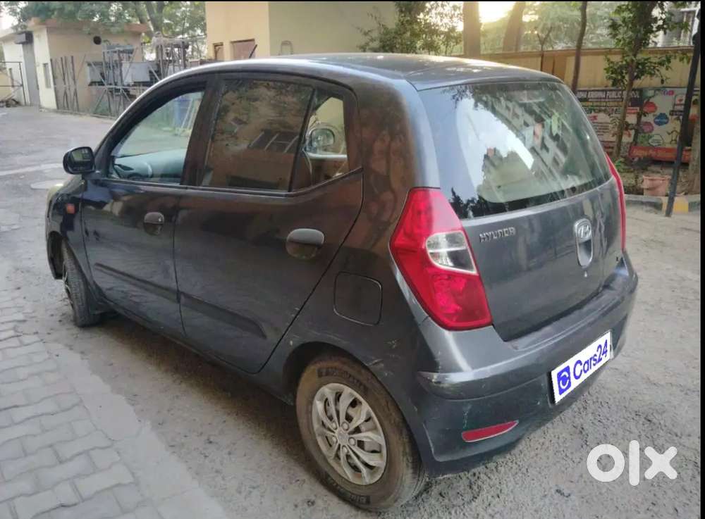 Hyundai I10 2011 Petrol Well Maintained Delhi Registered