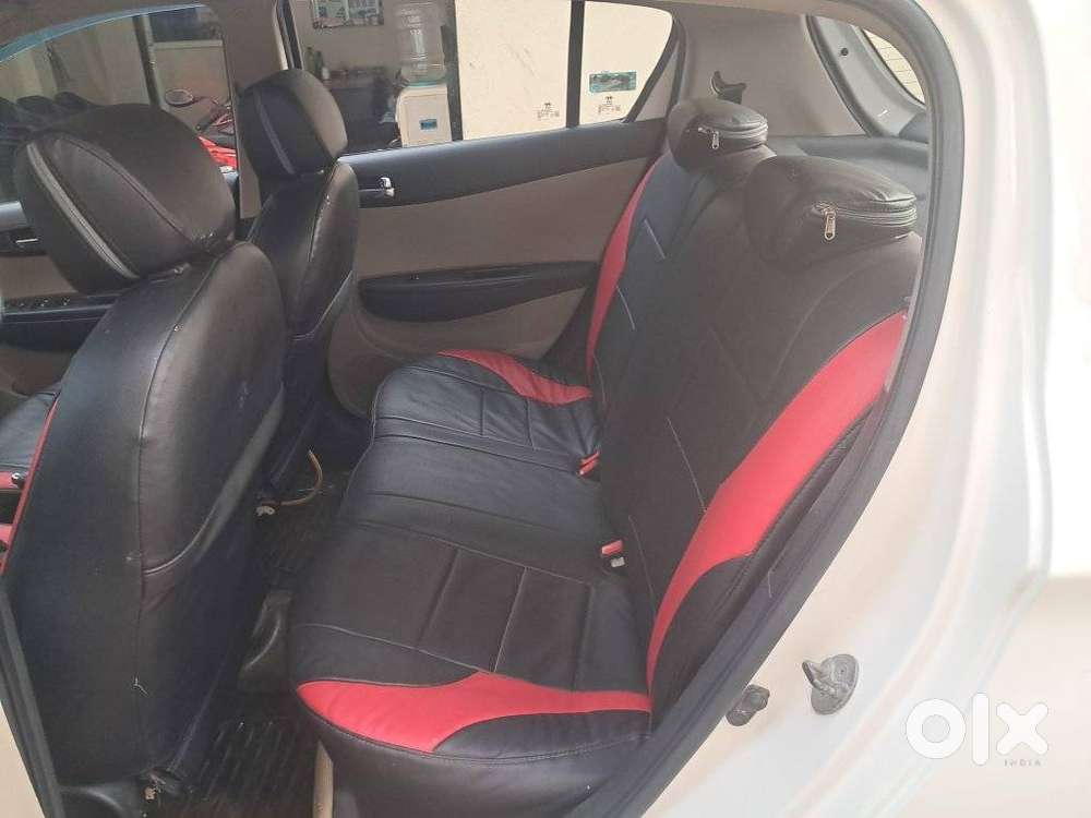 Hyundai I20 Asta 1.4 At Vtvt, 2013, Petrol