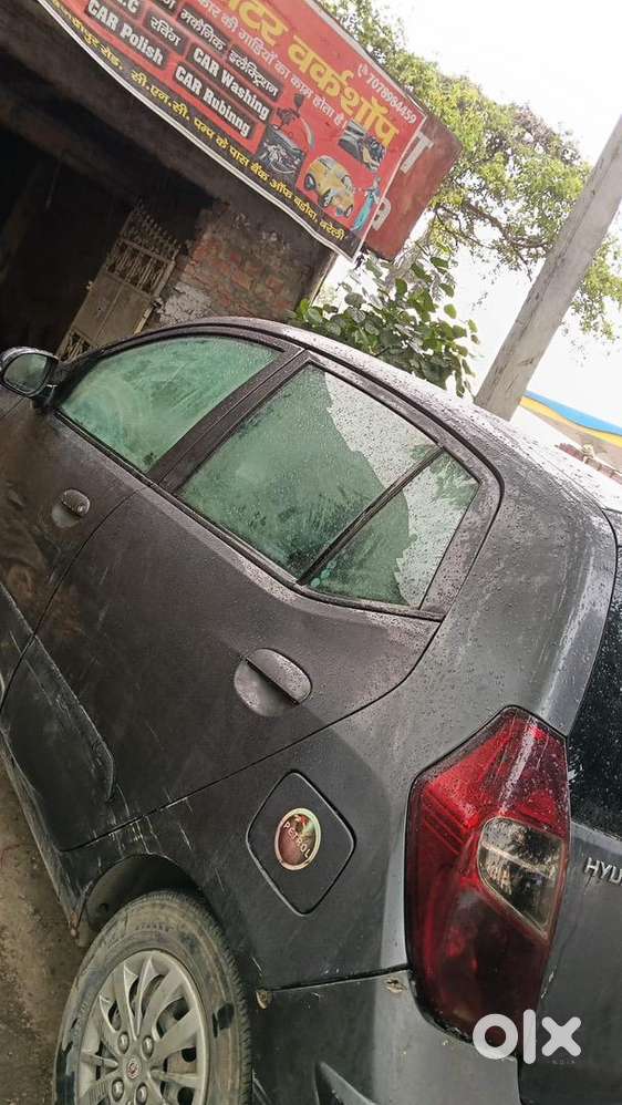 Hyundai I10 2012 Petrol 70000 Km Driven