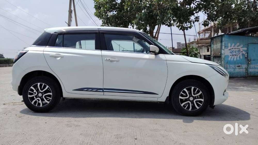 Maruti Suzuki Swift Vxi Optional, 2024, Petrol
