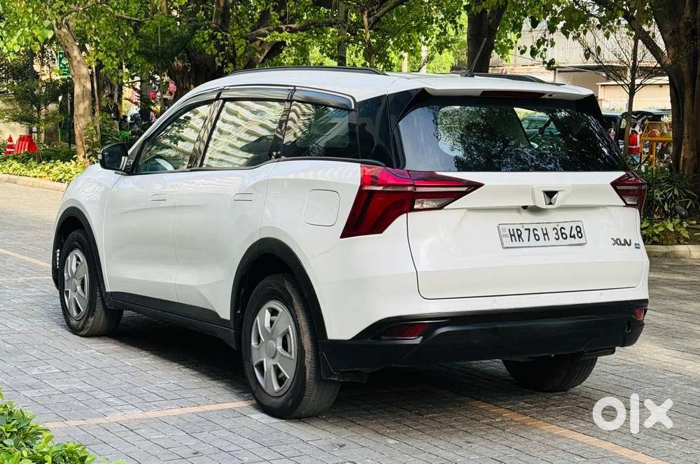 Mahindra Xuv700 2.2 Mx Diesel Mt 5 Str, 2023, Diesel