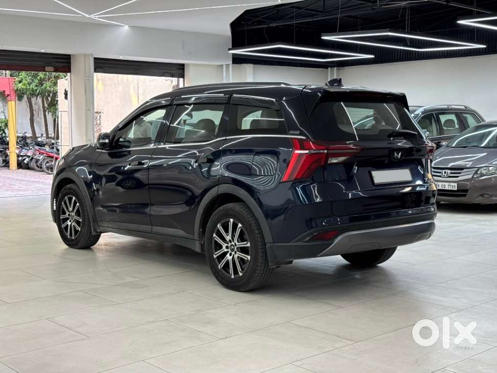 Mahindra Xuv700 2.2 Ax 7 Diesel At Luxury Pack Str, 2023, Diesel
