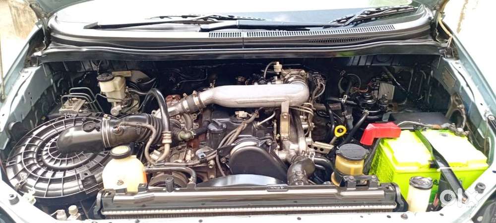 Toyota Innova 2.5v 2010 Model Fc-01-05-2030 Full Company Serviced Car