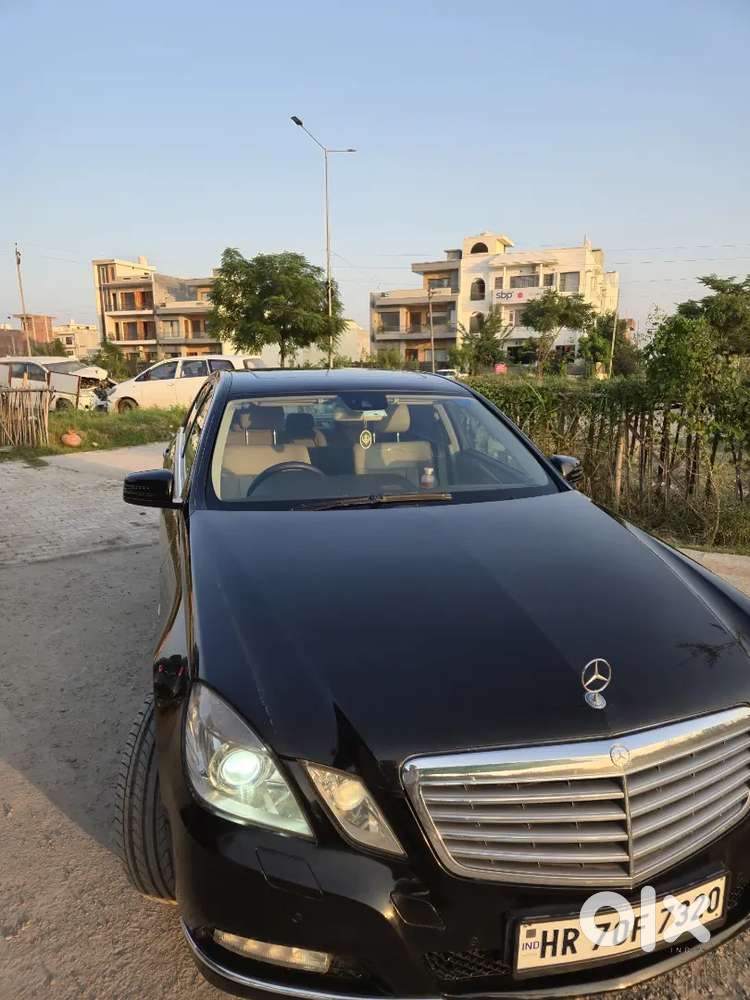 Mercedes-benz E-class 2010 Petrol 105000 Km Driven