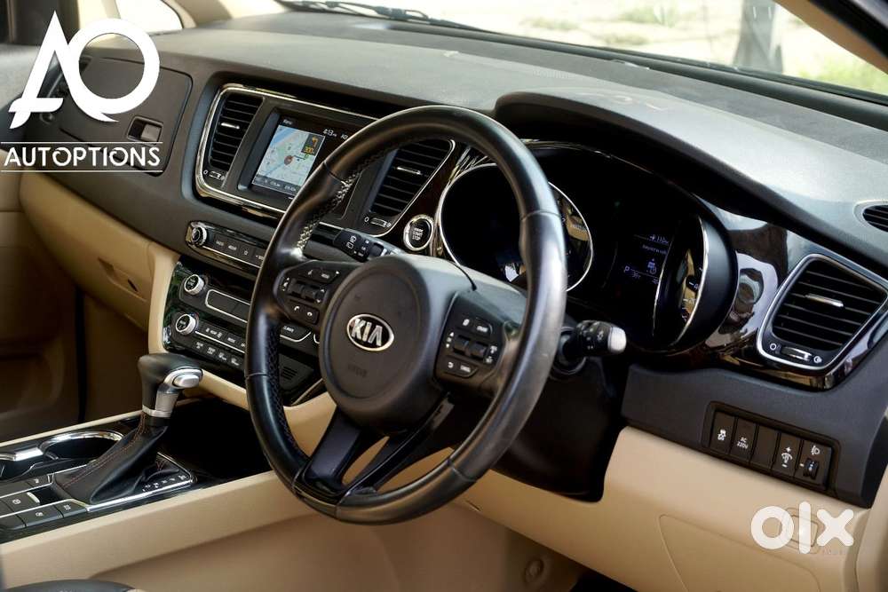 Kia Carnival Limousine Plus 7 Str, 2021, Diesel