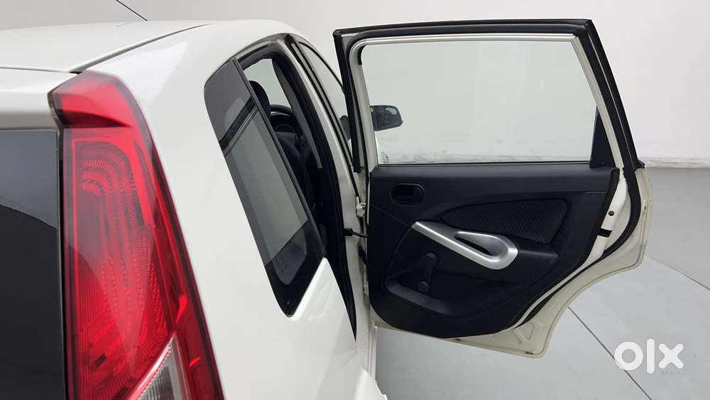 Ford Figo 1.2 Duratec Petrol Titanium, 2014, Petrol