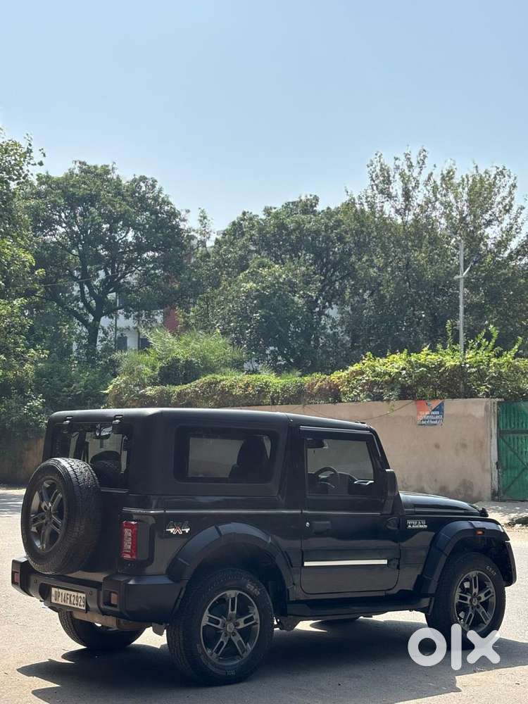 Mahindra Thar, 2022, Petrol