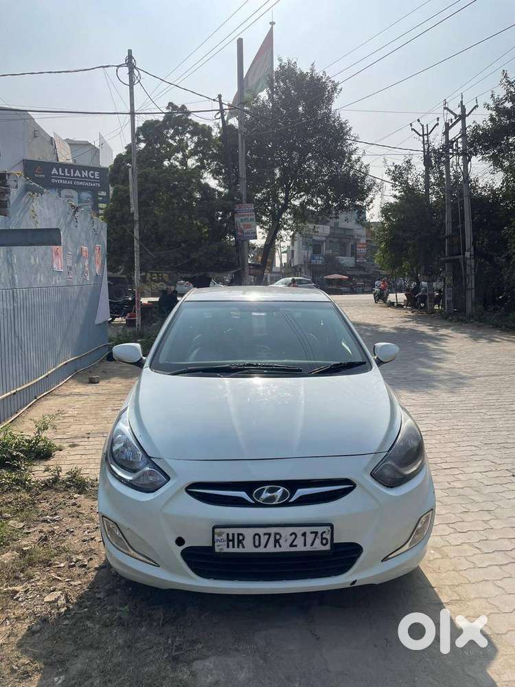 Hyundai Verna Fluidic 1.6 Crdi [o] Manual Sx 2011-good Condition