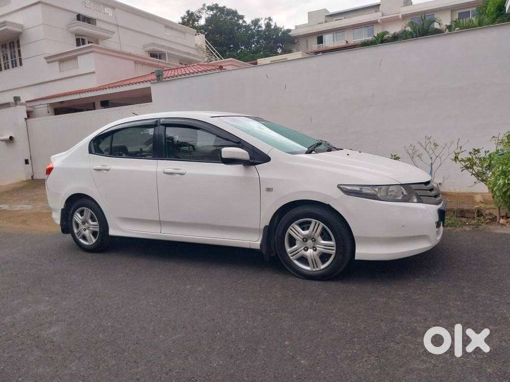 Honda City 1.5 E Mt, 2010, Petrol