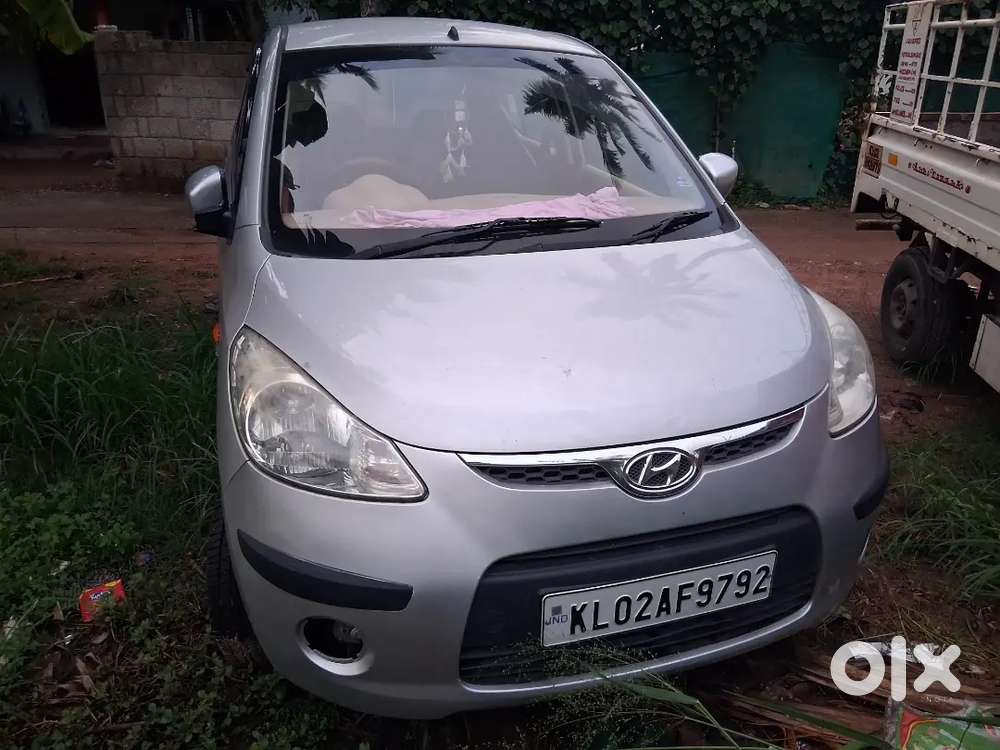 Kmhyundai I10 Asta 2011 Petrol 70000 Km Driven
