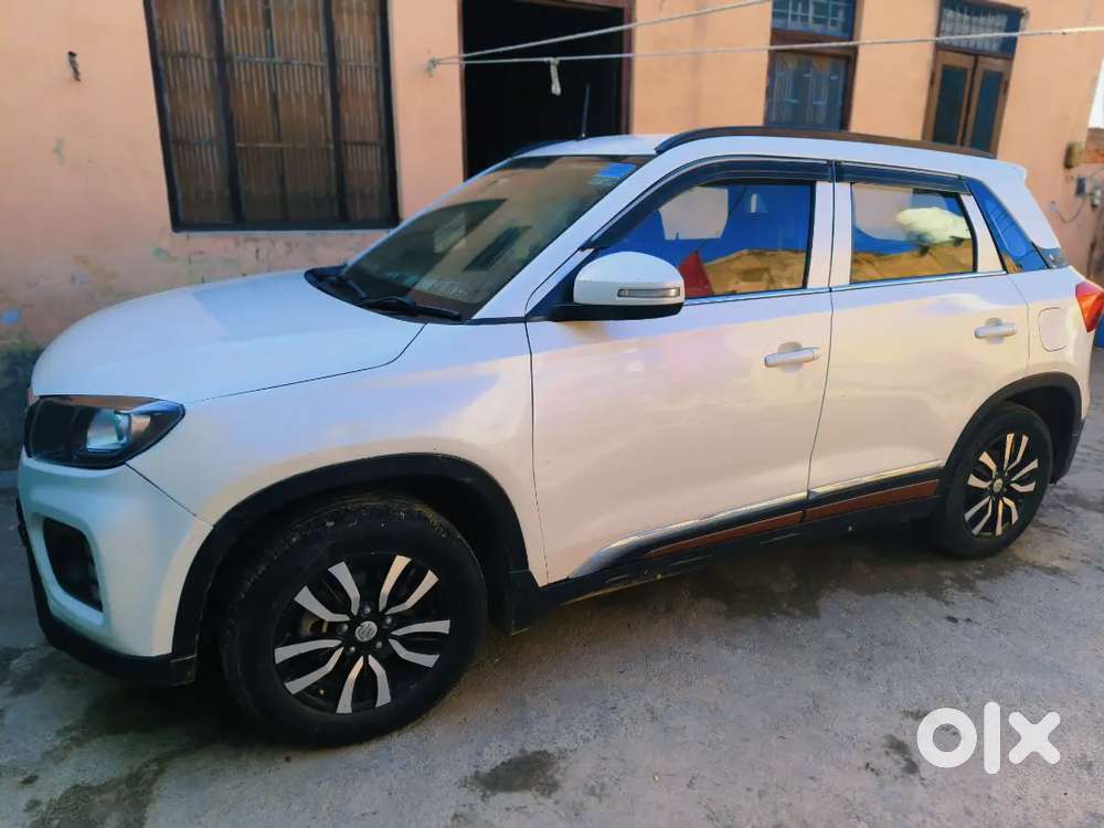 Maruti Suzuki Vitara Brezza 2020 Petrol Good Condition (base To Top )