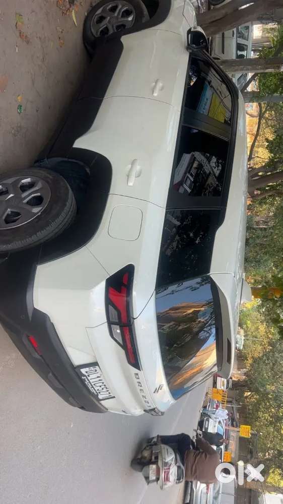 Brand New Brezza Lxi Cng 2025