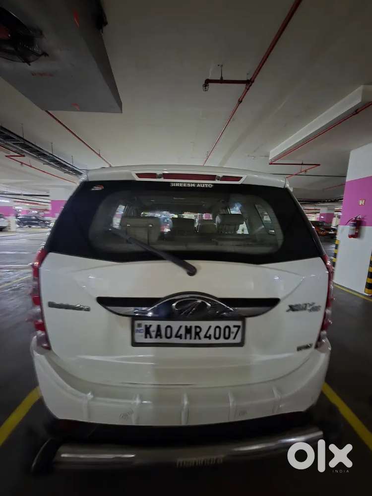 Mahindra Xuv500 2.2 W10 2016