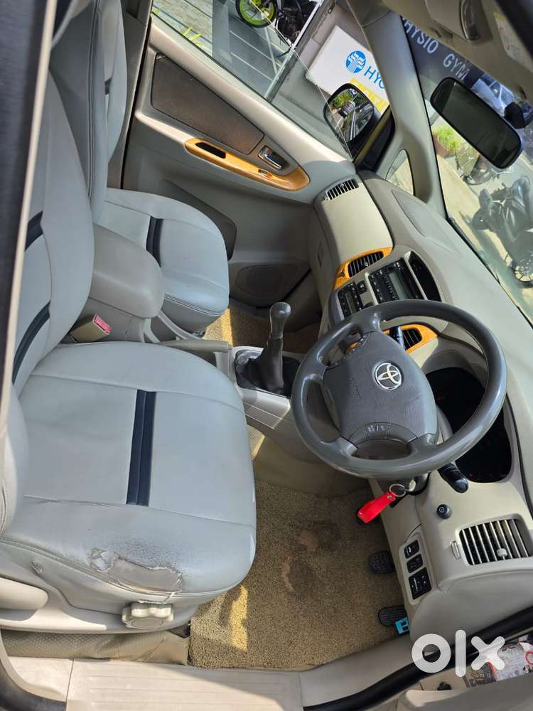 Toyota Innova, 2011, Diesel