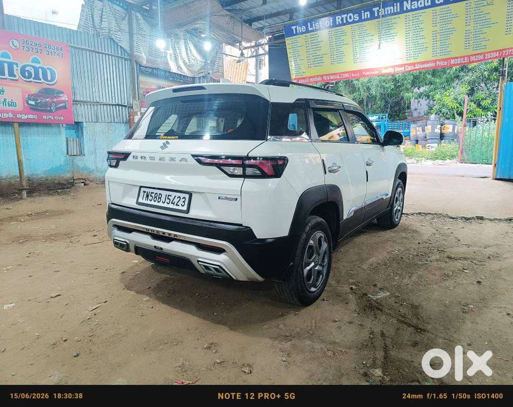 Maruti Suzuki Brezza 1.5 Vxi Smart Hybrid, 2023, Petrol