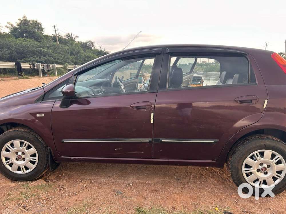 Fiat Punto Emotion 2011 Diesel Manual