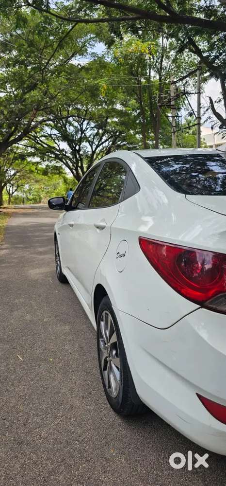 Hyundai Verna 1.6 Sx 2011