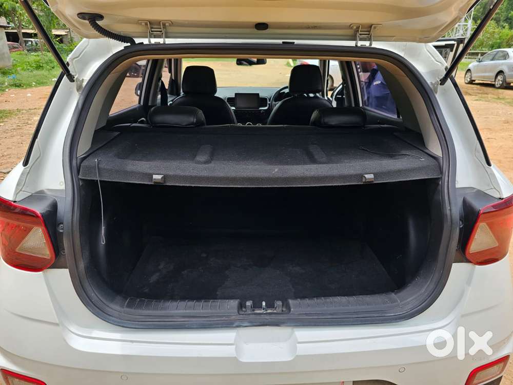 Hyundai Venue 1.0l Turbo Gdi Sx Mt, 2020, Petrol