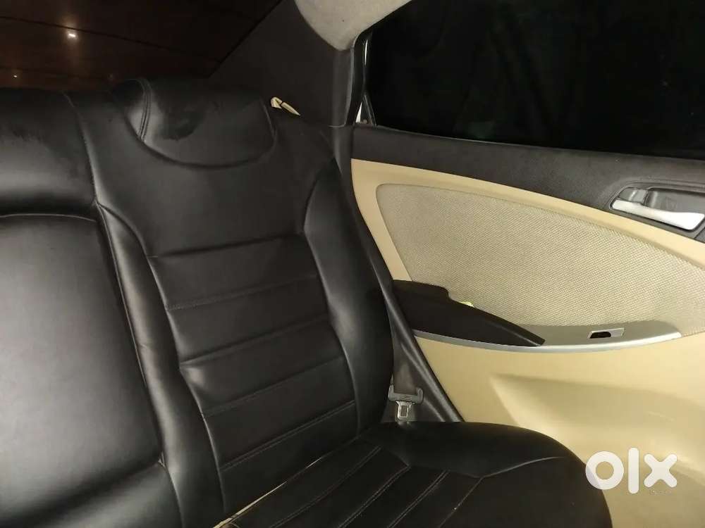Hyundai Verna Crdi 2011
