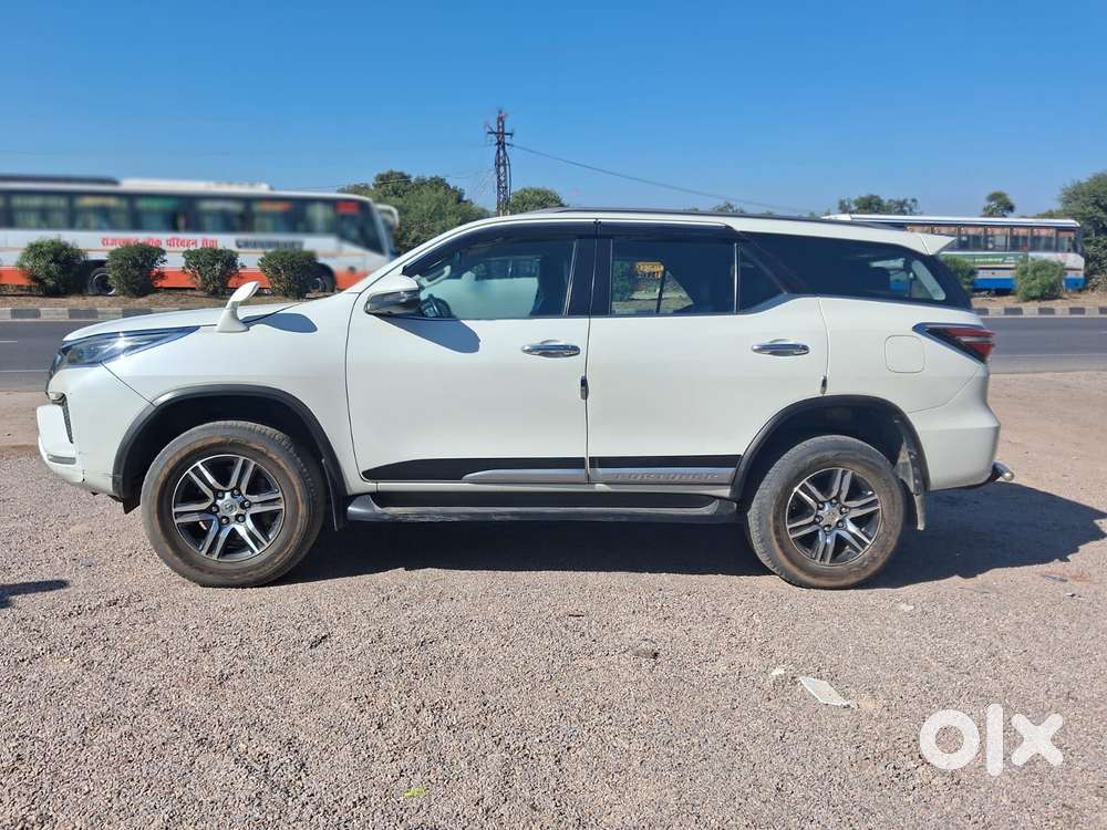 Toyota Fortuner 3.0 4x2 Mt, 2022, Diesel
