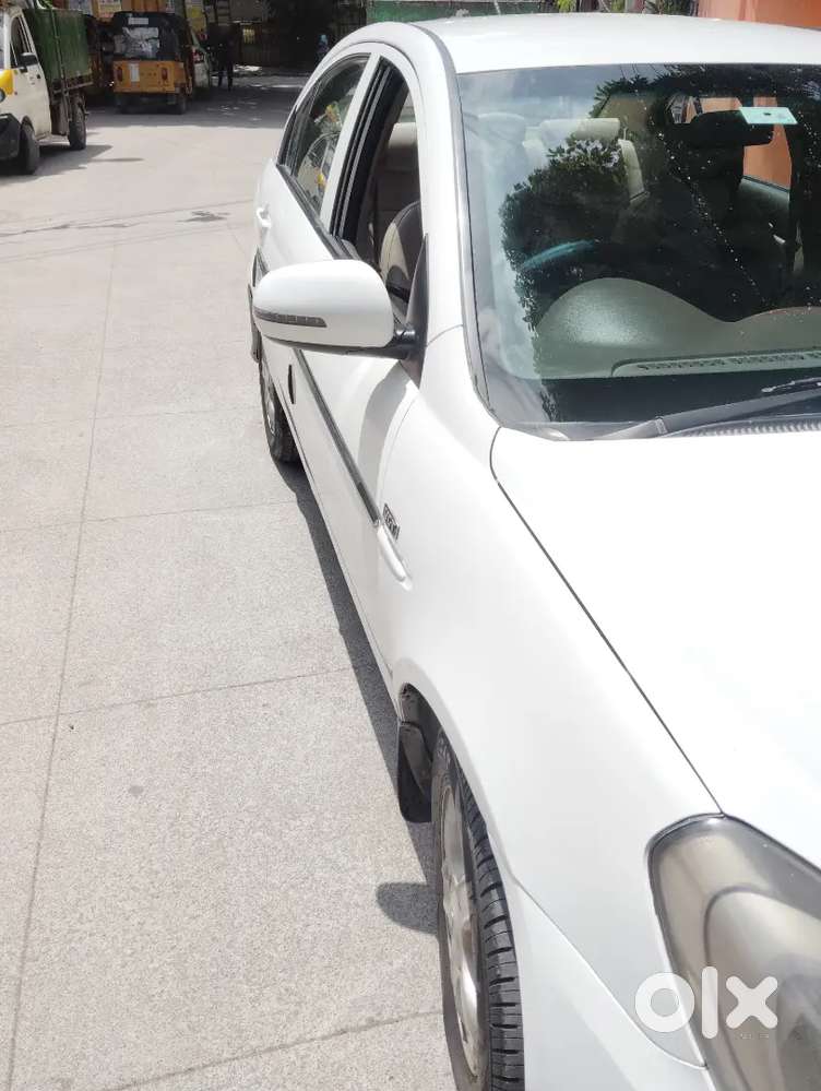 Hyundai Verna 2010 Diesel Manual Car