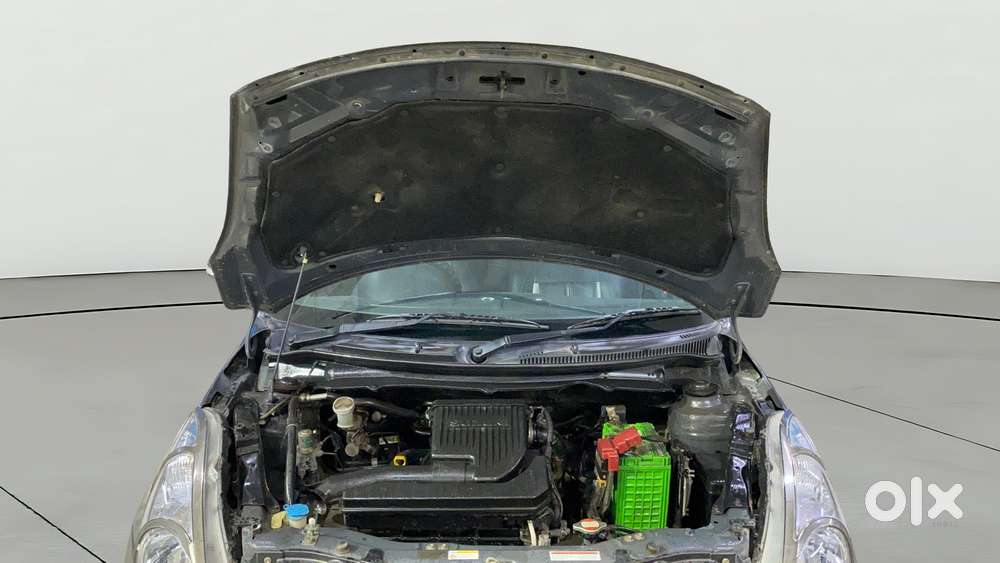 Maruti Suzuki Swift Vxi, 2015, Petrol
