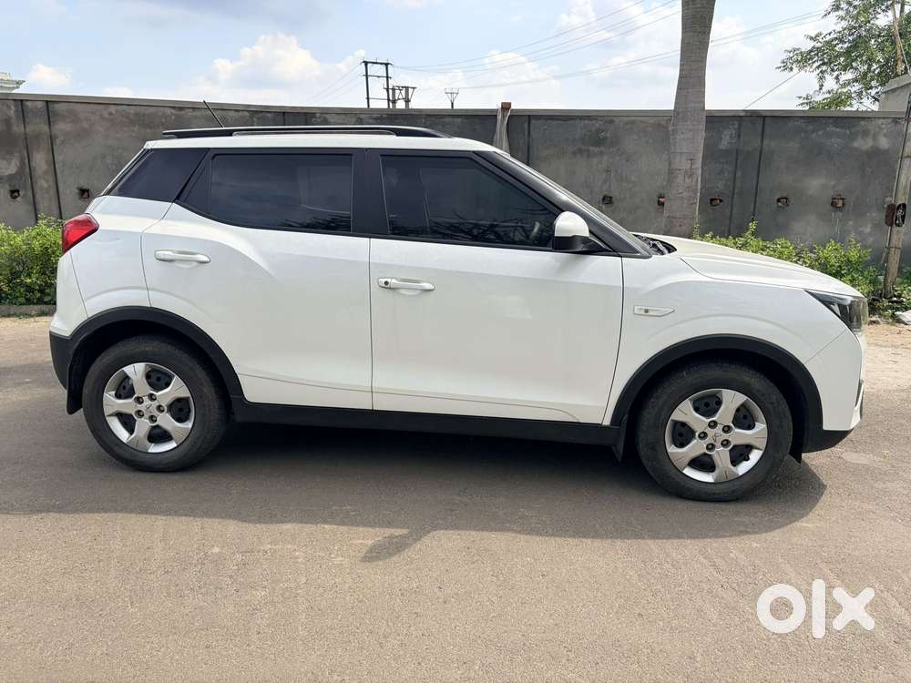 Mahindra Xuv300 W6, 2024, Petrol