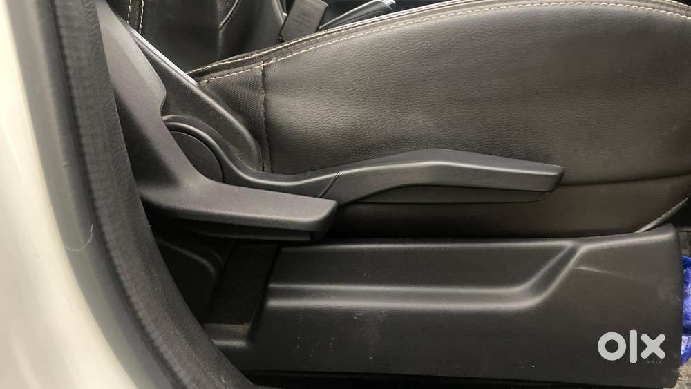 Maruti Suzuki Xl6 Alpha At, 2019, Petrol