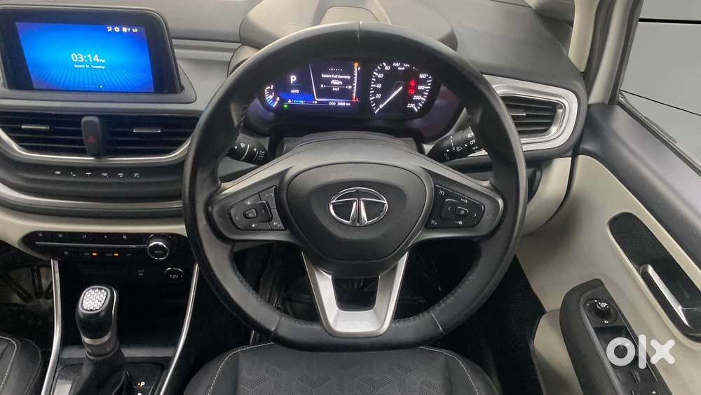Tata Altroz 1.2 Xza Plus, 2023, Petrol