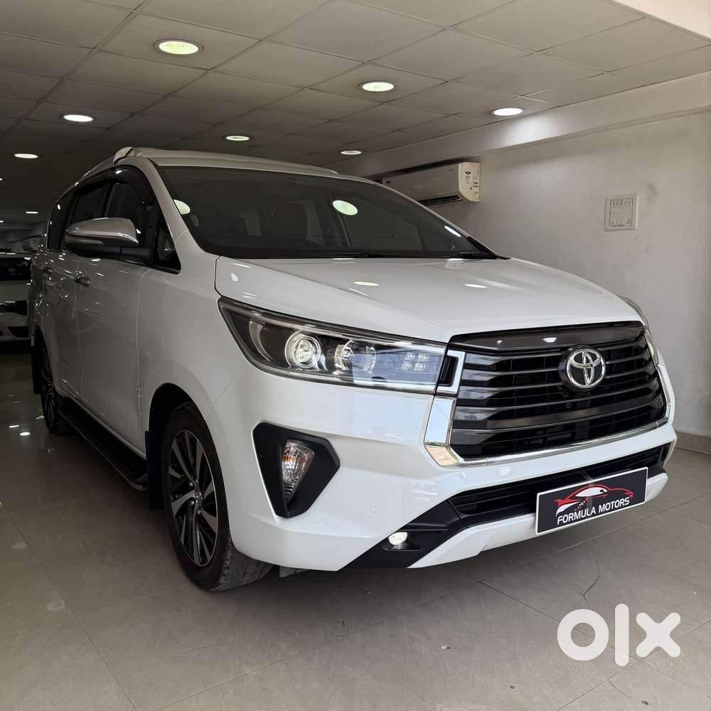 Toyota Innova Crysta [2020-ongoing] 2.7 Zx At 7 Str, 2023, Petrol