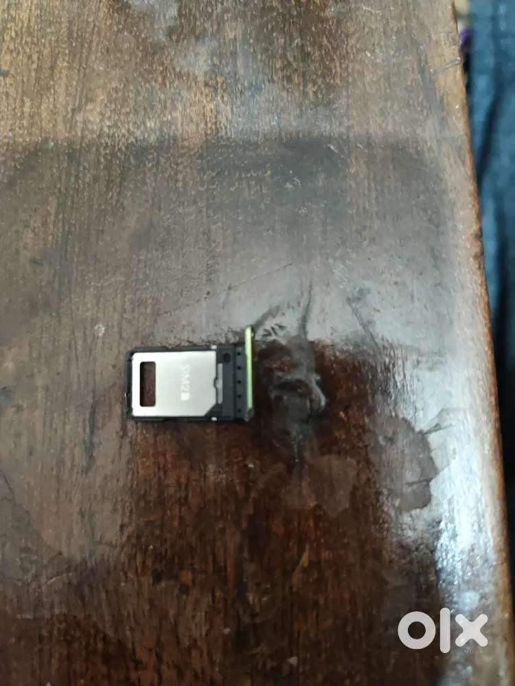 Motorola fusion 70 Sim tray