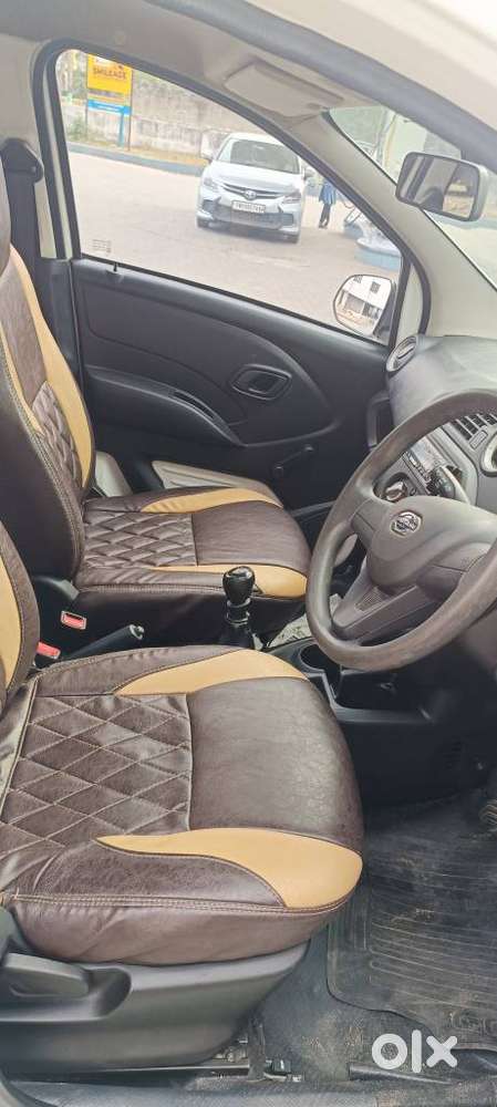 Datsun Redigo T Option, 2016, Petrol