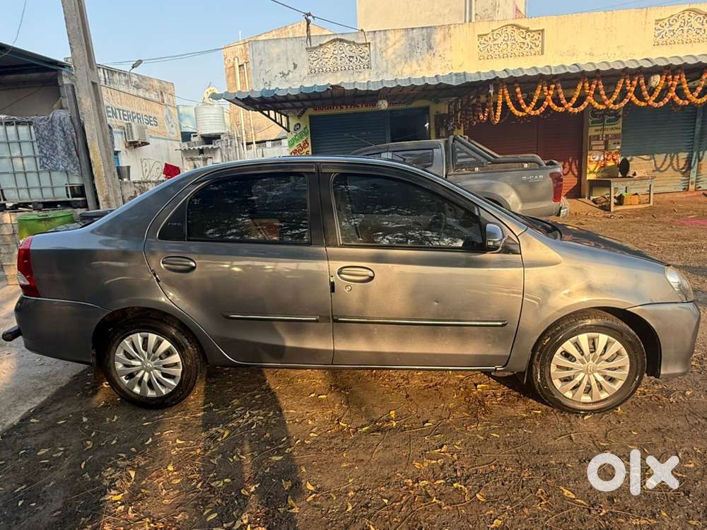 Toyota Platinum Etios 2016 Diesel Well Maintained
