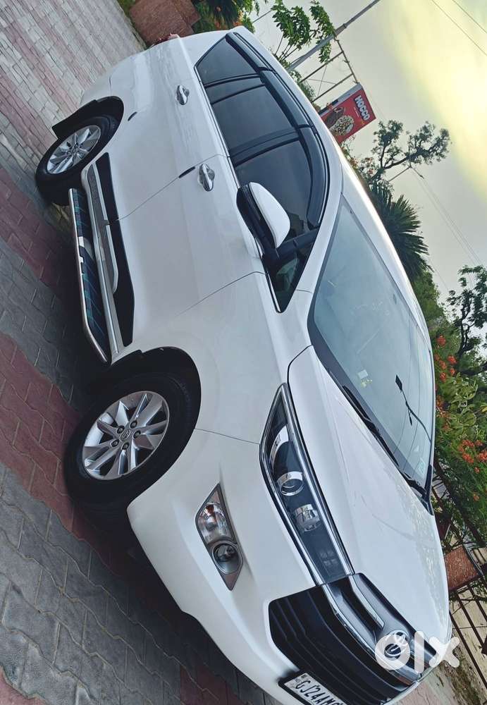 Toyota Innova Crysta 2.4 V 8 Str, 2020, Diesel