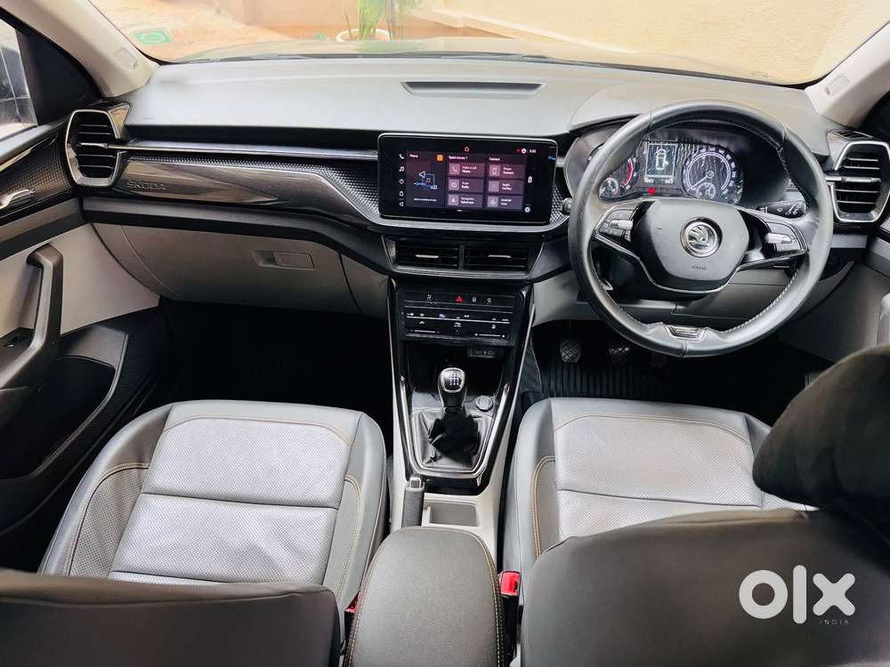 Skoda Kushaq 1.0 Tsi Style, 2022, Petrol
