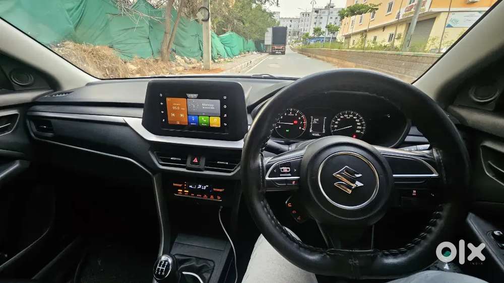 Maruti Suzuki Vitara Brezza 2024 Petrol Well Maintained