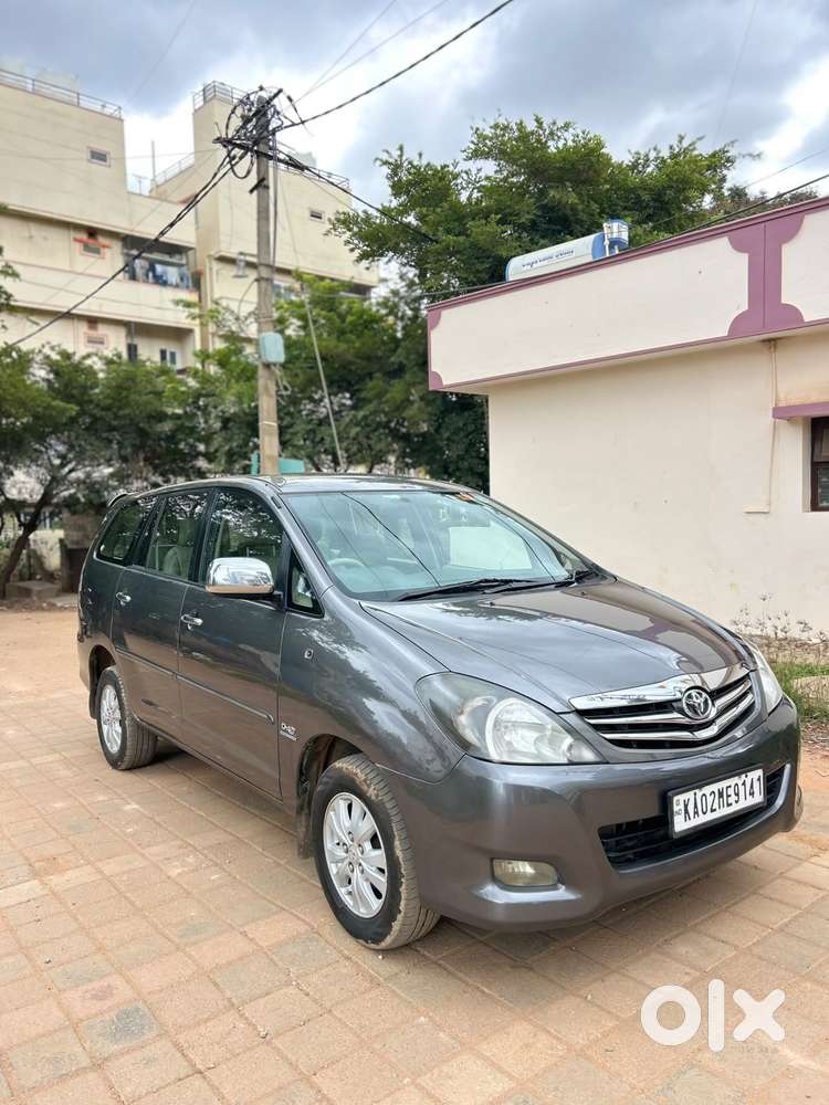 Toyota Innova 2.5 Vx 7 Str Bs-iii, 2010, Diesel