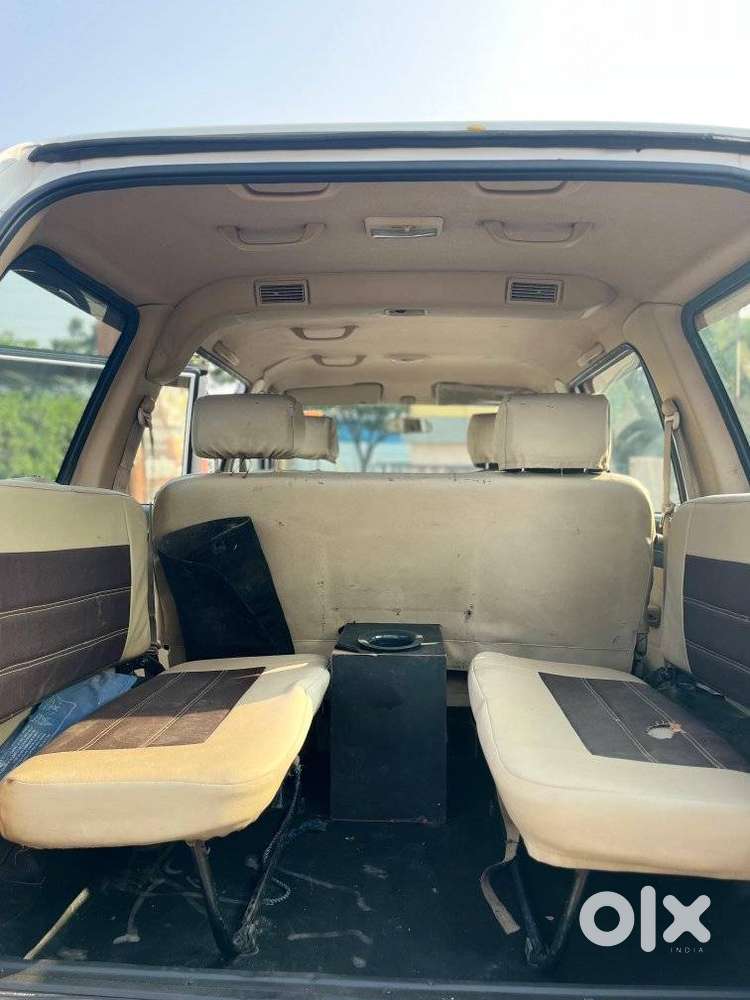 Chevrolet Tavera Lt 9 Seater, 2017, Diesel