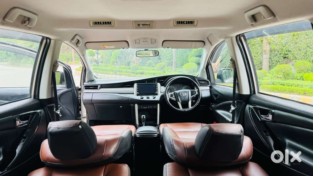 Toyota Innova Crysta [2020-ongoing] 2.4 Gx 7 Str, 2021, Diesel