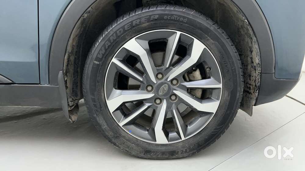 Mahindra Xuv300 W8 Option, 2022, Petrol