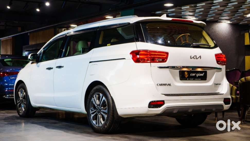 Kia Carnival Limousine Plus 7 Str, 2023, Diesel