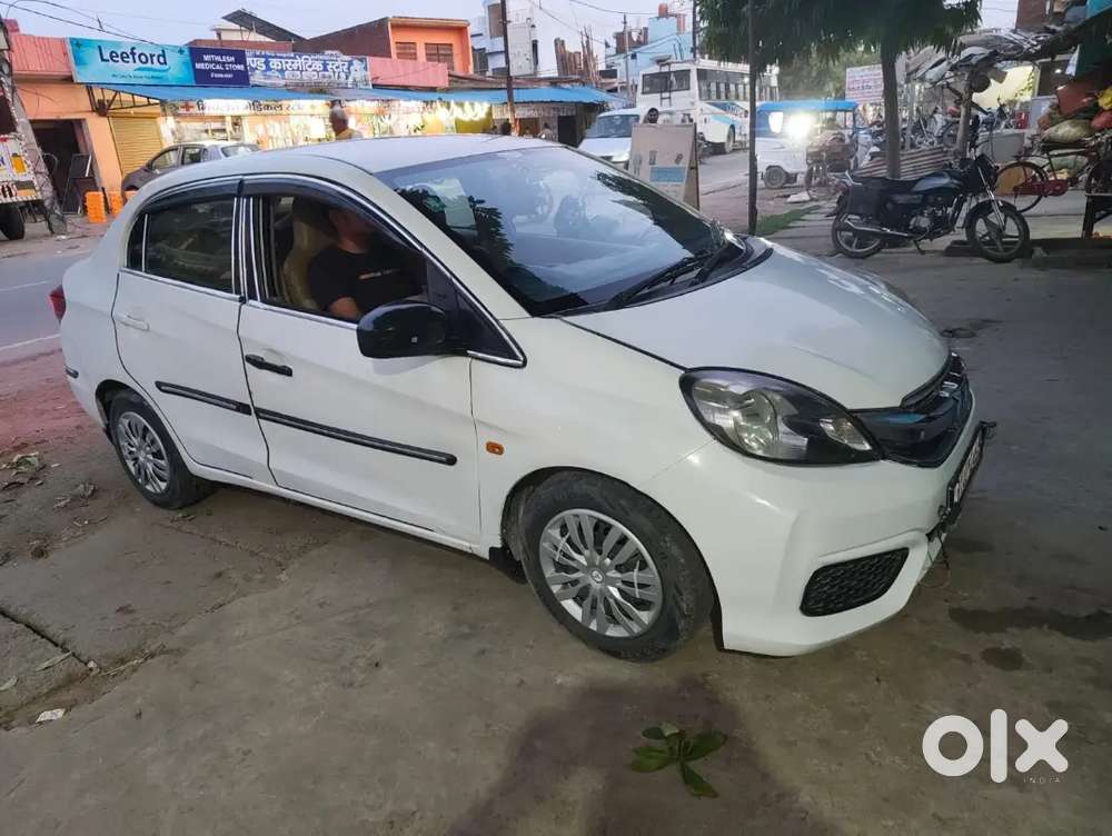 Honda Amaze 2015 Diesel Well Maintained
