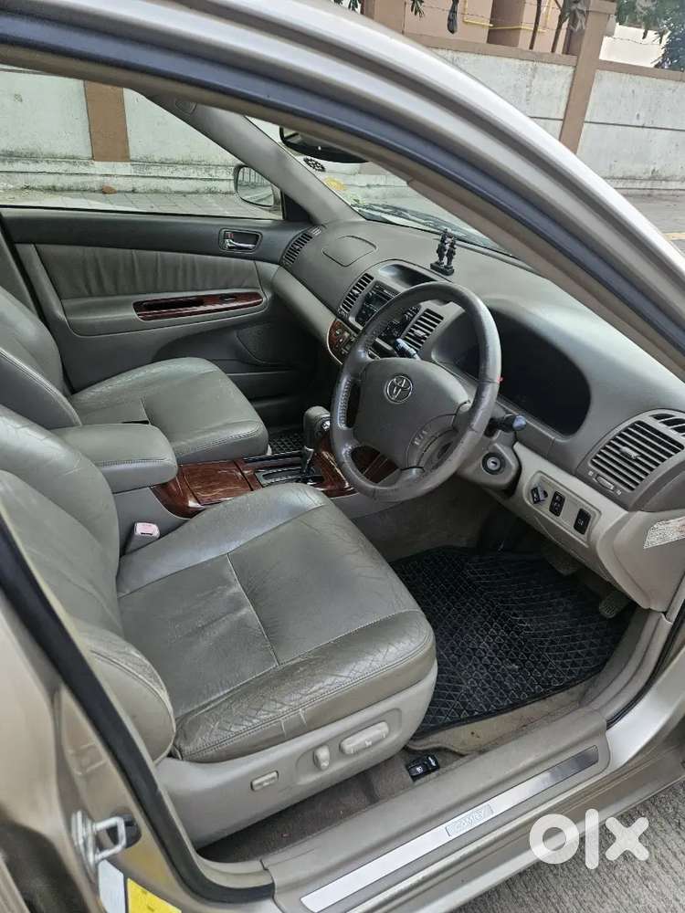 Toyota Camry 2005 Petrol/ Cng 125000 Km Driven Automatic 2.5lt Engine