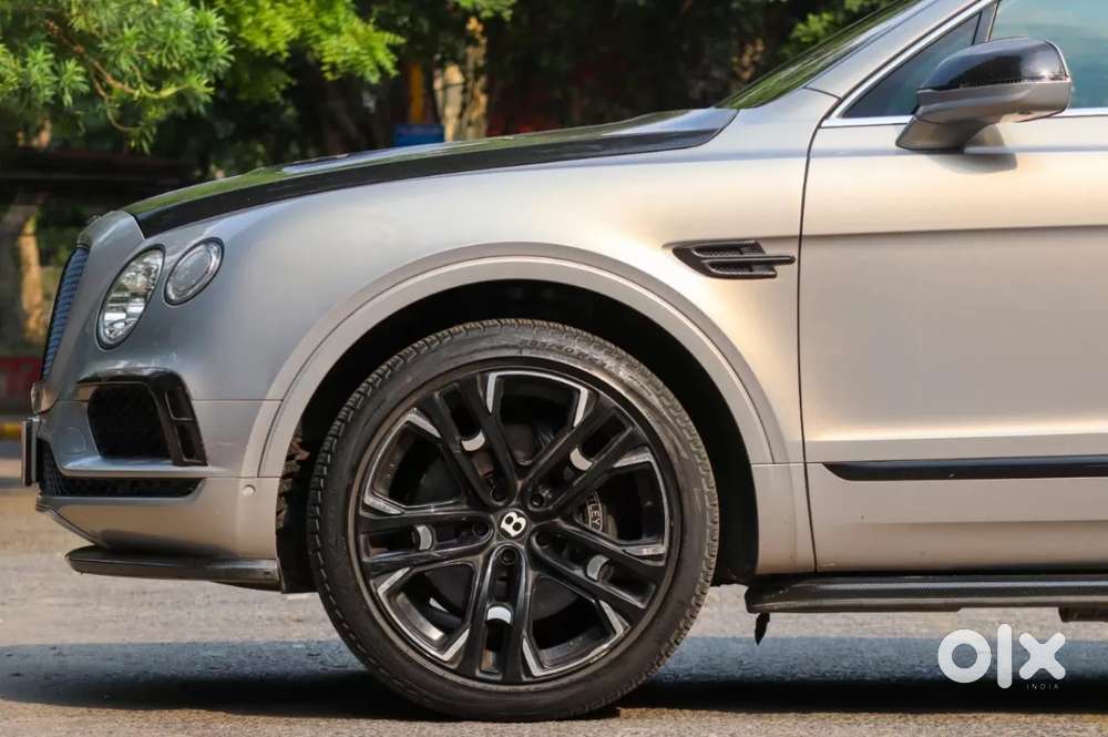 Bentley Bentayga, 2017, Petrol