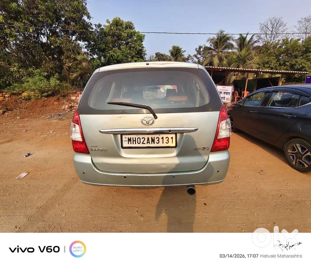 Toyota Innova 2006 Diesel 450000 Km Driven