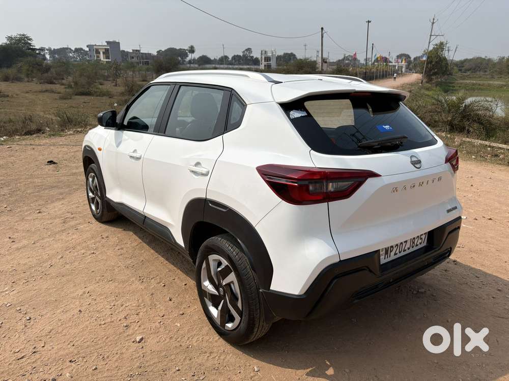 Nissan Magnite 1.0 Xe, 2023, Petrol
